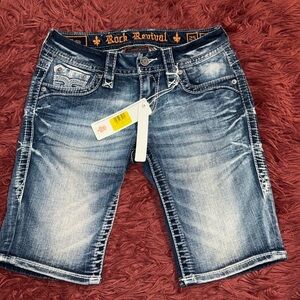 NWT! Rock Revival Bermuda Jean Shorts